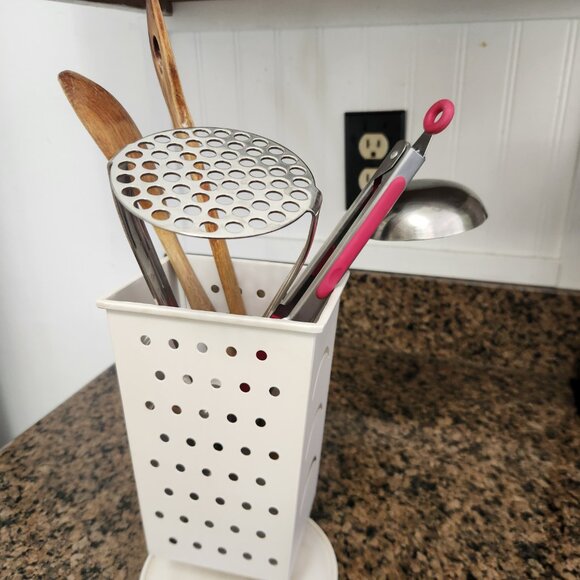 Farmhouse Grater Utensil Holder Kitchen Organizer Home Decor 8.5" H - Picture 5 of 5